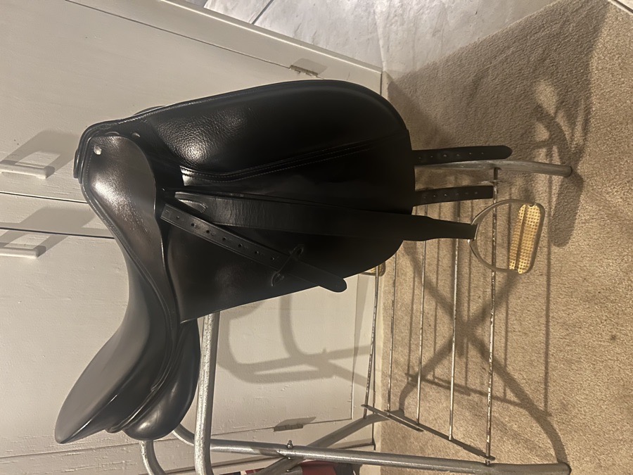 17” Dressage Saddle