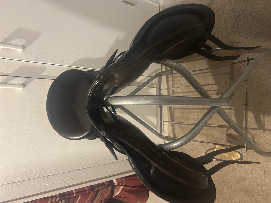 17” Dressage Saddle
