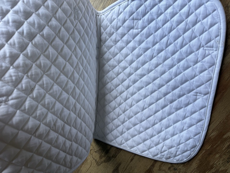 white AP pad