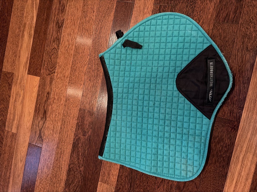 WEATHERBEETA Saddle Pad