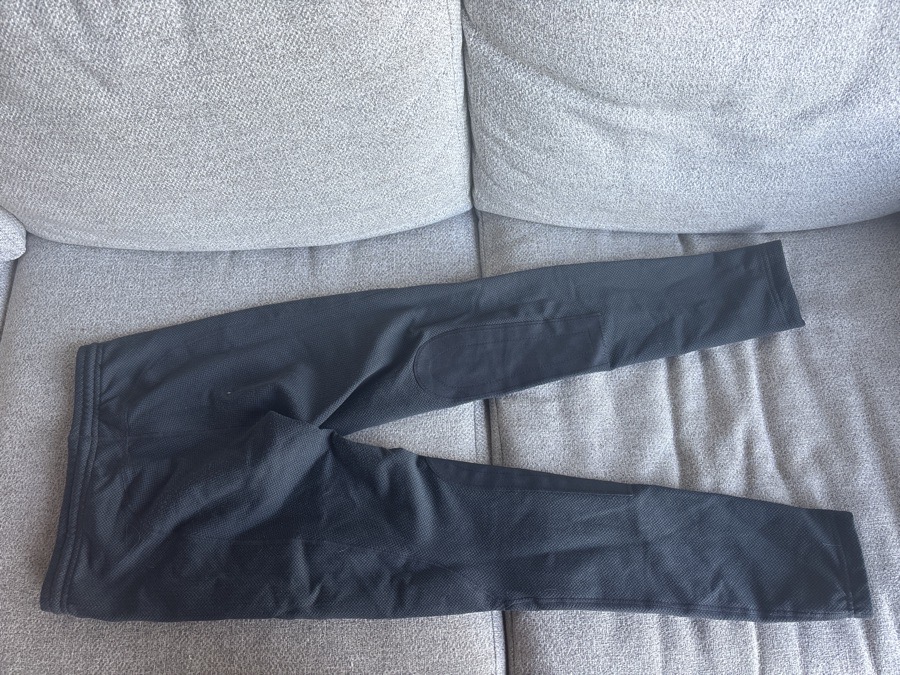 Kerrits kids’ winter performance knee-patch tight breeches