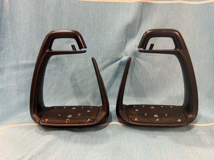 FREEJUMP Soft’Up Stirrups- black 