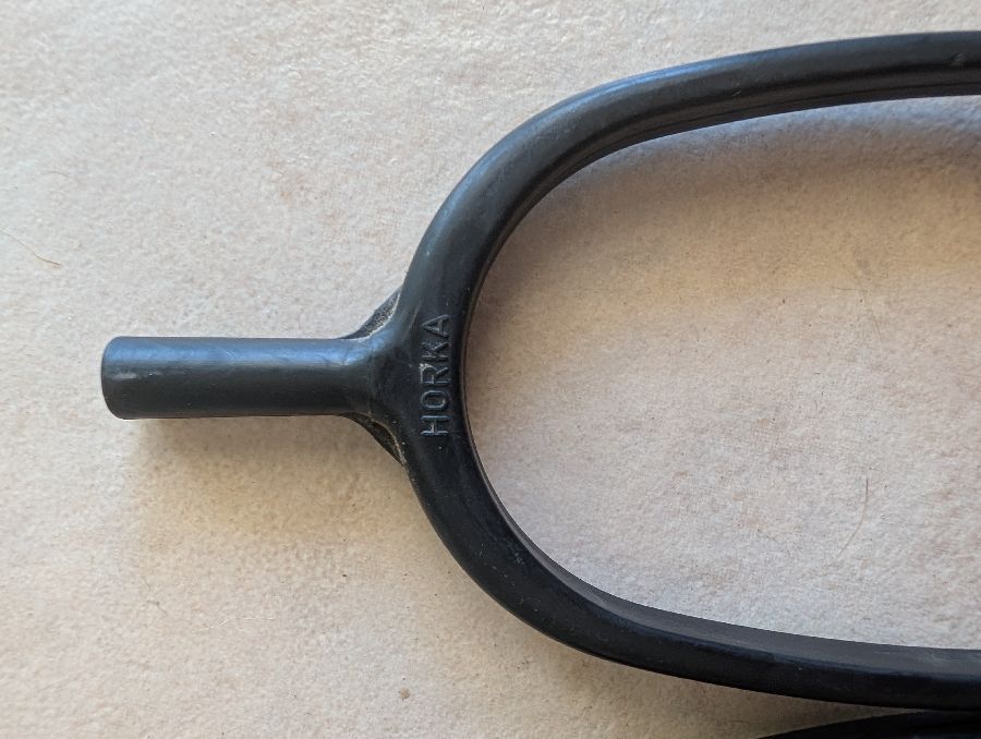 Horka plastic 1" spurs
