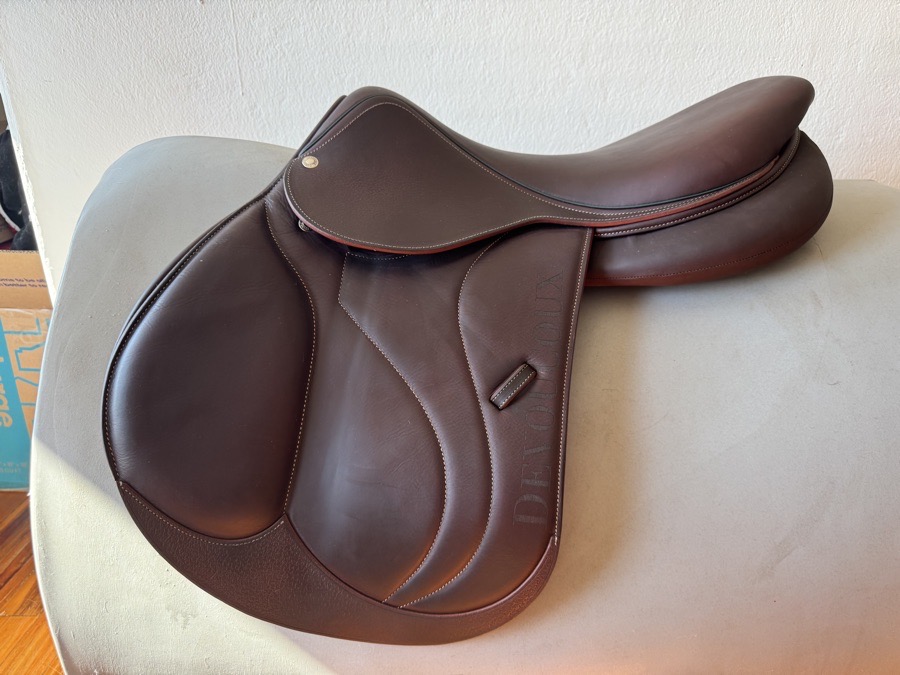 18” Devoucoux Biarritz S Saddle - 2017 - 2A - Full Buffalo