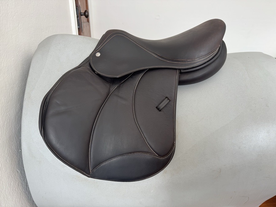 16” Voltaire Palm Beach Saddle - 2024 - 1A - Full Buffalo - MINT