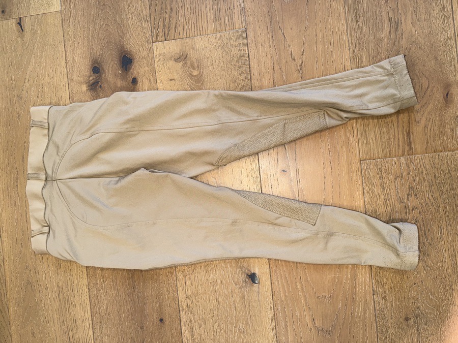 Youth knee patch breech