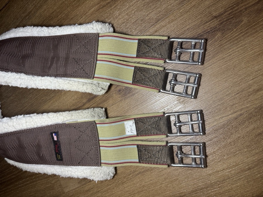 Walsh Fleece Lined English Girth. Size 44