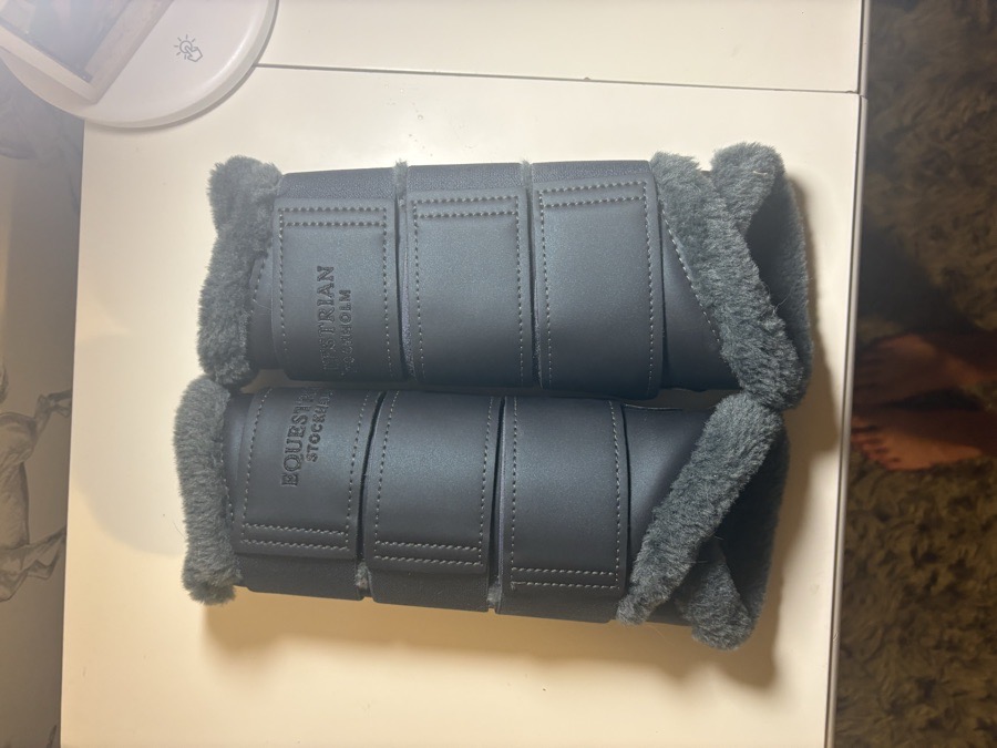 EQUESTRIAN STOCKHOLM Large fleece lined Front Boots