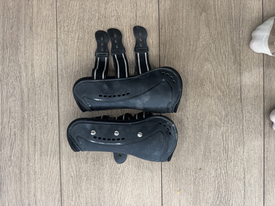ARMA Front Boots size large
