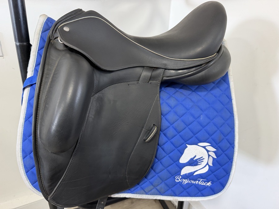 17.5” Custom icon flight - buffalo leather - adjustable wide " Tree Size