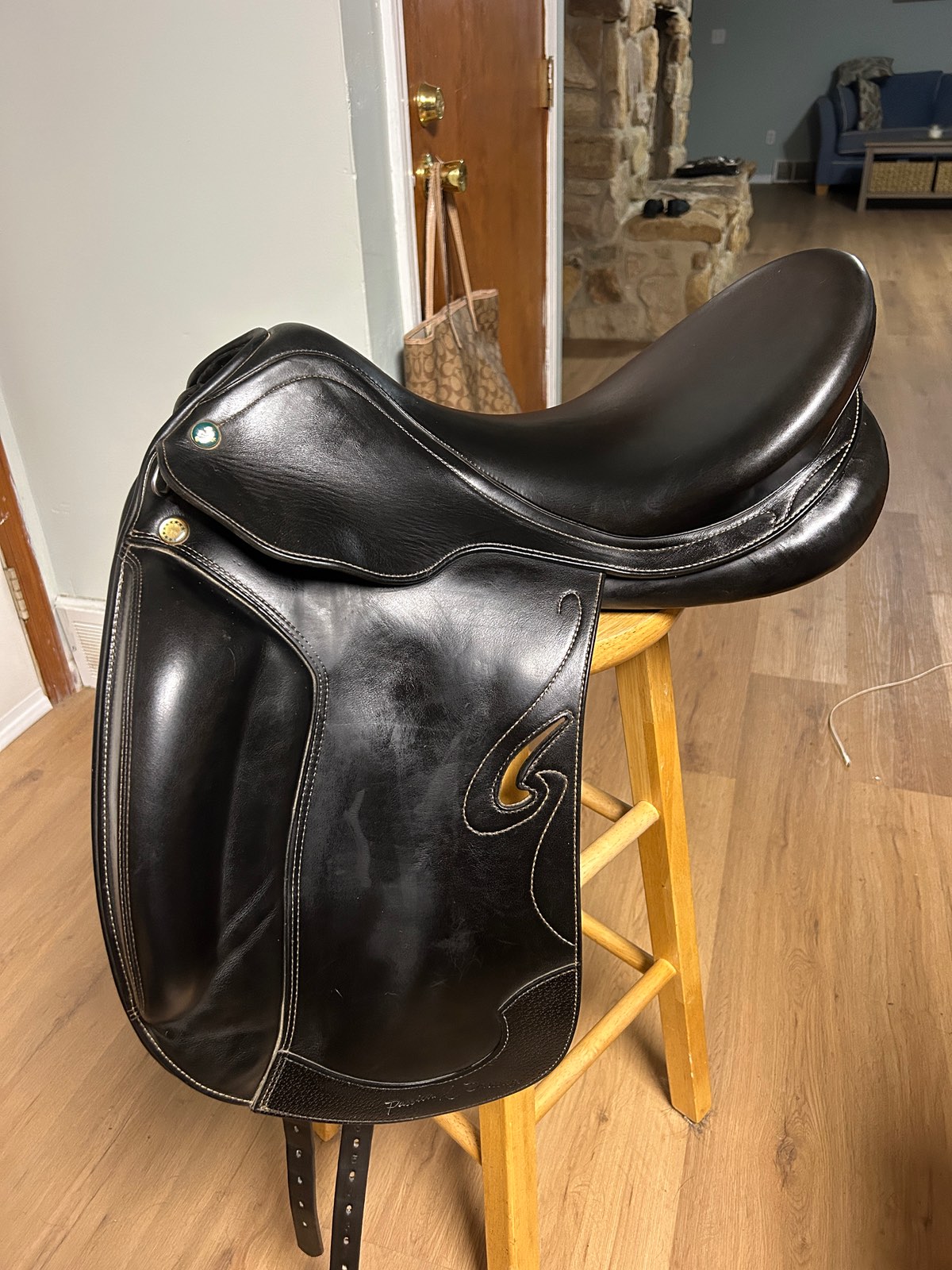 Prestige Dressage saddle