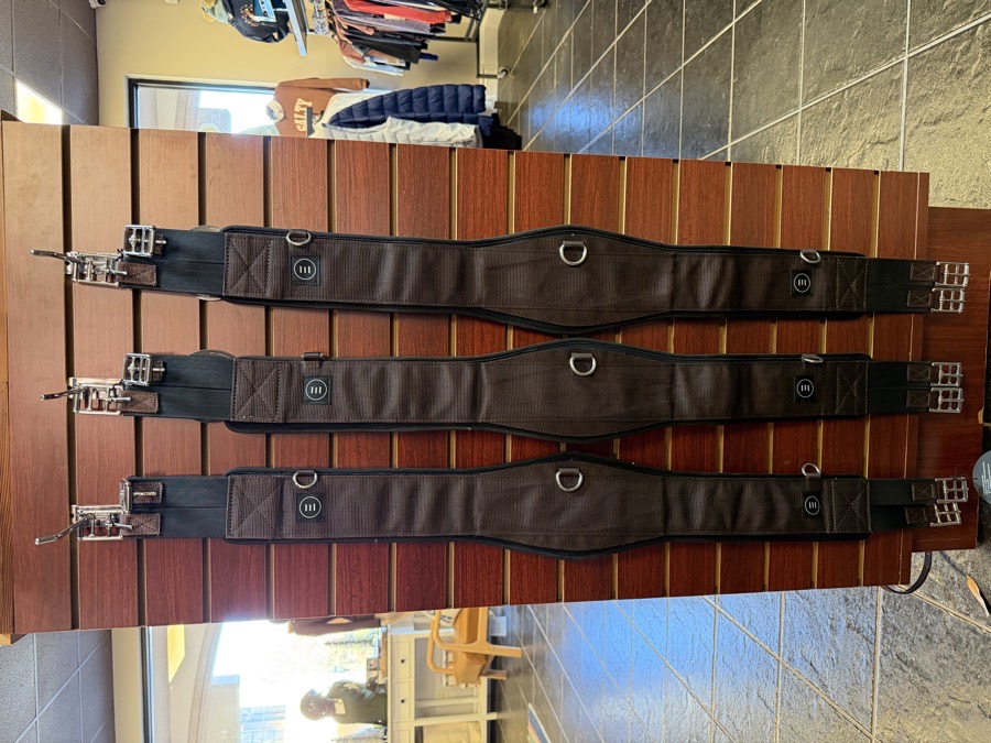 Equifit Essential Schooling Girths w/ Smartfabric Liners