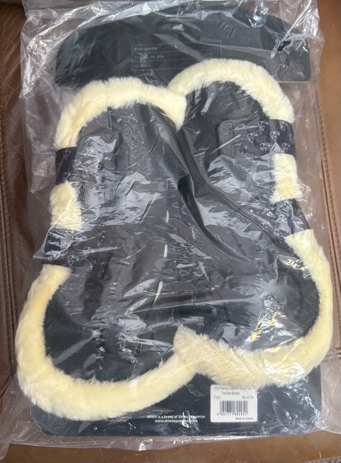 ARMA Front Boots
