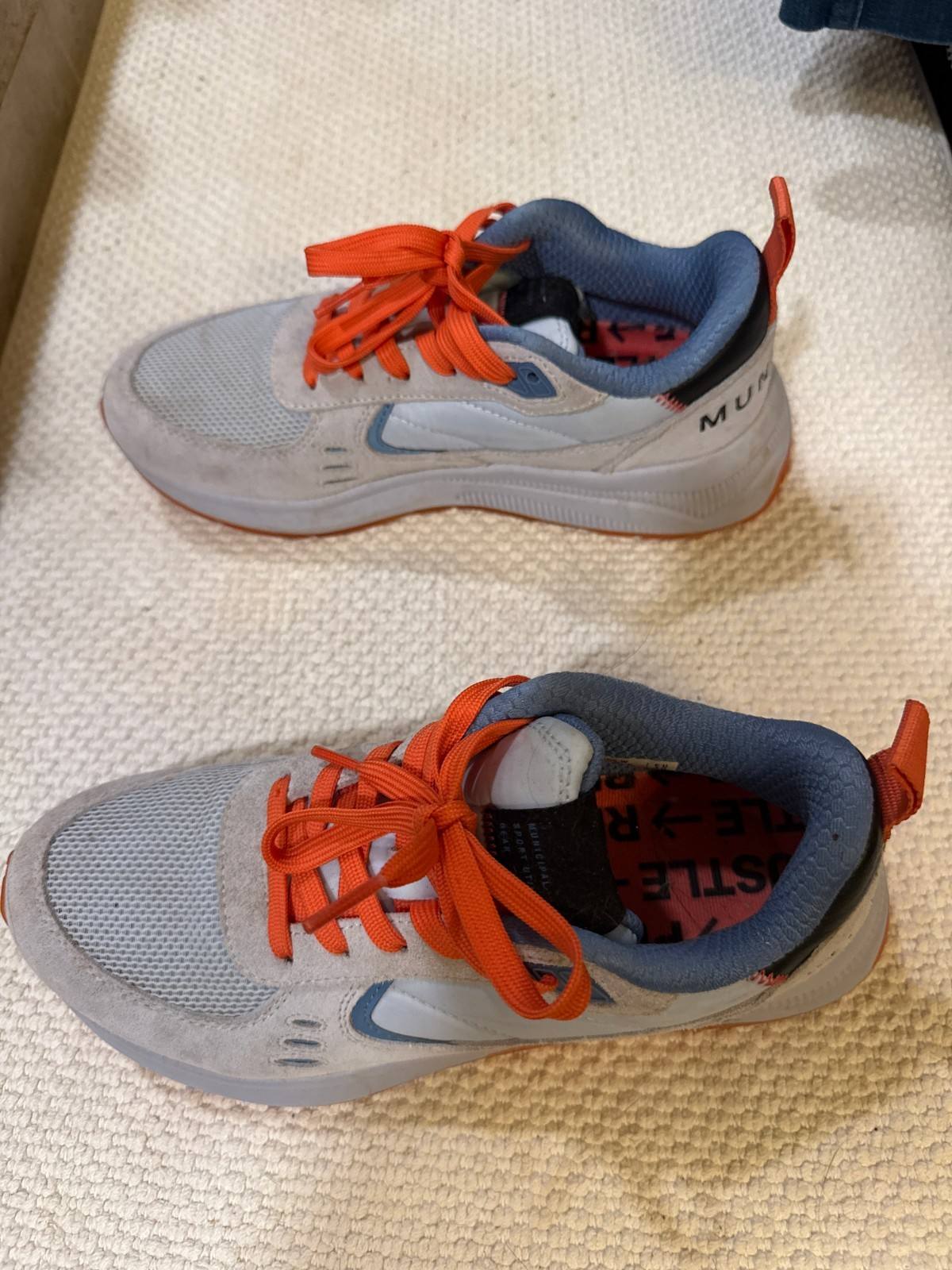 Municipal Origin M.OG Ice Poppy Sneakers W 9/9.5 EU40