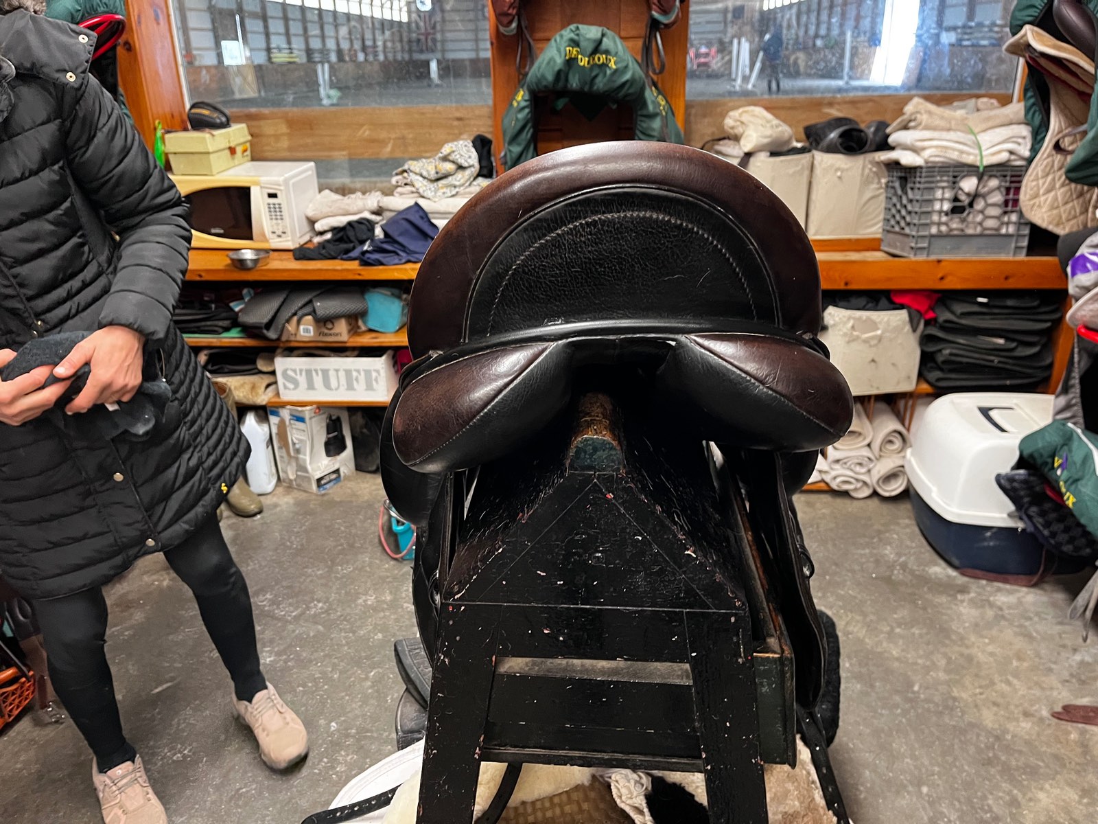 CUSTOM SADDLERY | 18" 1 | 7" Tree Size | 2016