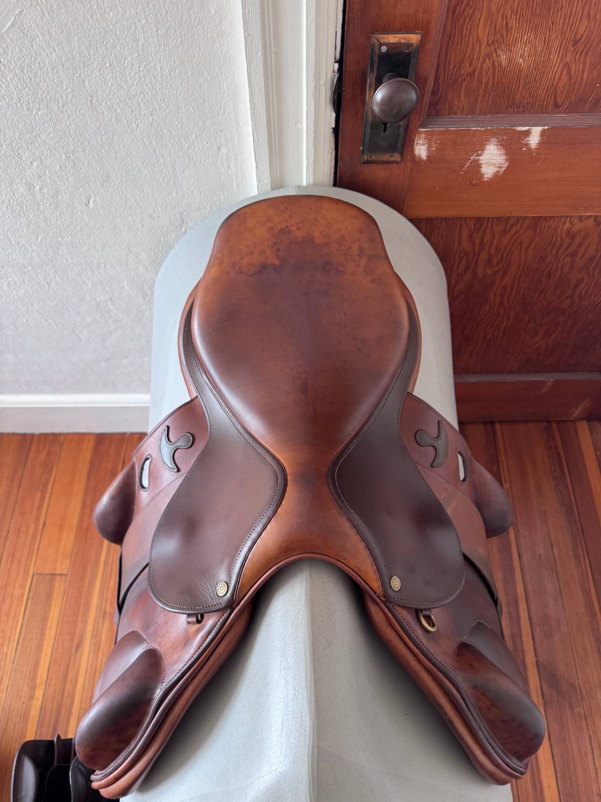 17.5" Bruno Delgrange Monoflap Saddle - Full Calf - WIDE - RARE!