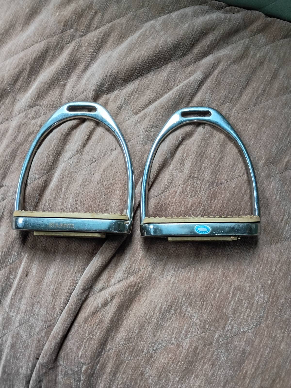 Sta-Brite Stirrup/Iron