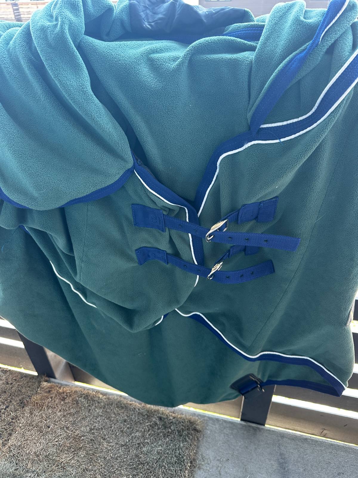 Never Used SmartPak XL Fleece Cooler with Hood