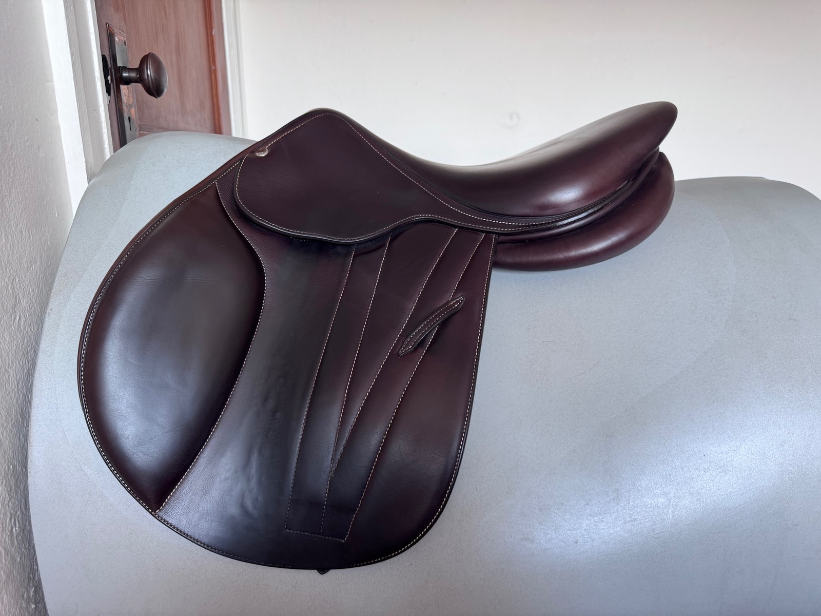 17" Butet Premium Saddle - 2022 - 1.50 - L Seat - Cachou - MINT!