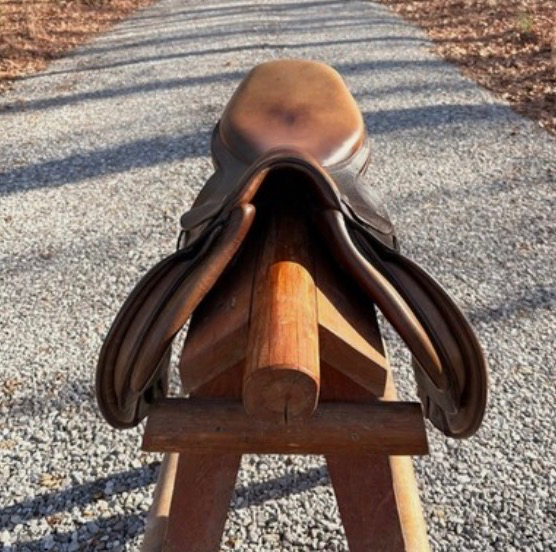 PESSOA | 17.5" | Adjustable Gullet
