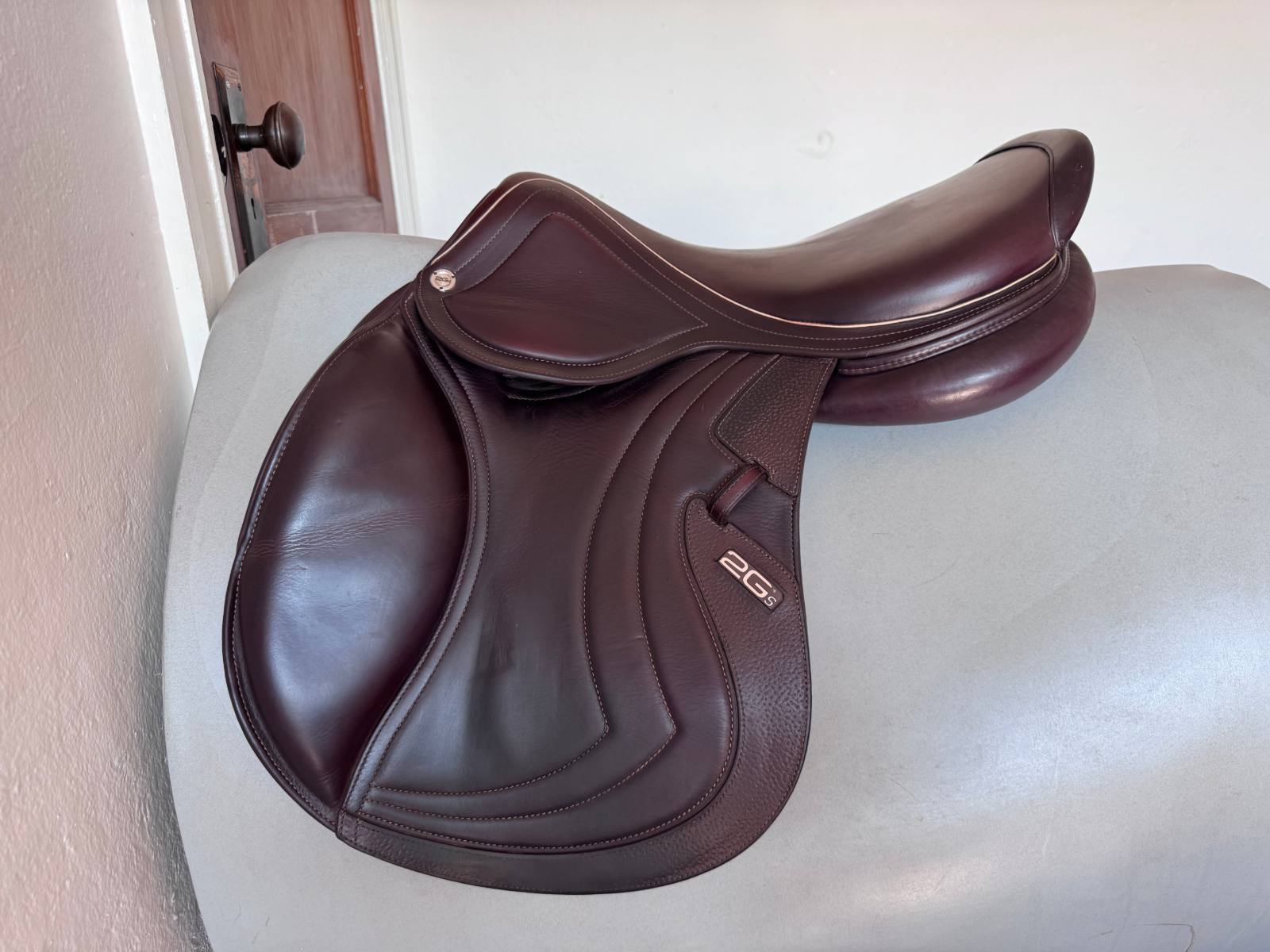 18" CWD SE32 Mademoiselle 2Gs Saddle - 2023 - 2L - V2 DYNAMIK Tree - Buffalo!