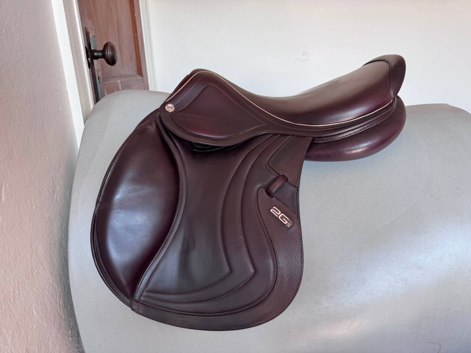 18" CWD SE32 Mademoiselle 2Gs Saddle - 2023 - 2L - V2 DYNAMIK Tree - Buffalo!