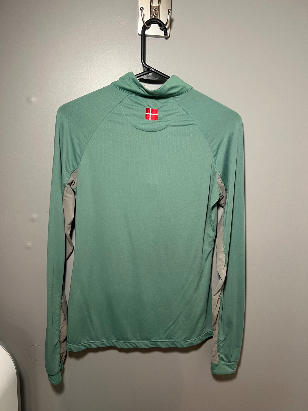 KASTEL 1/4 zip long sleeve small