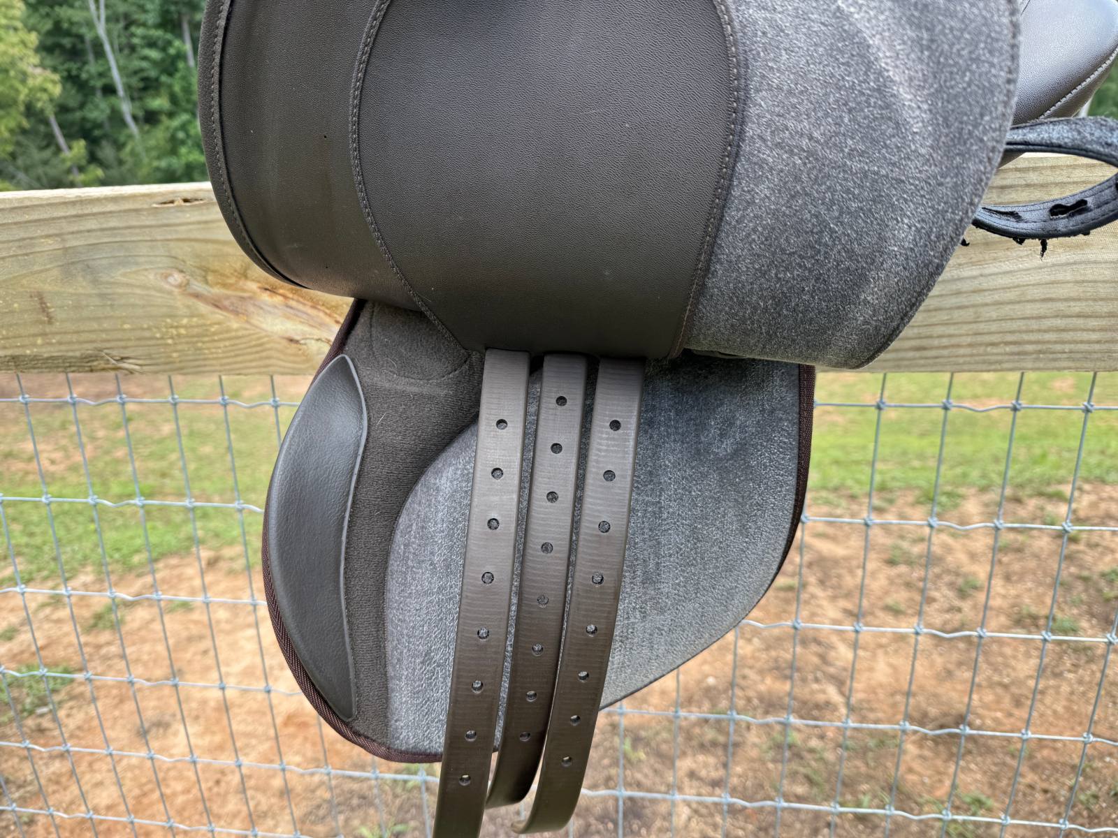 Wintec GP Saddle | 16.5"