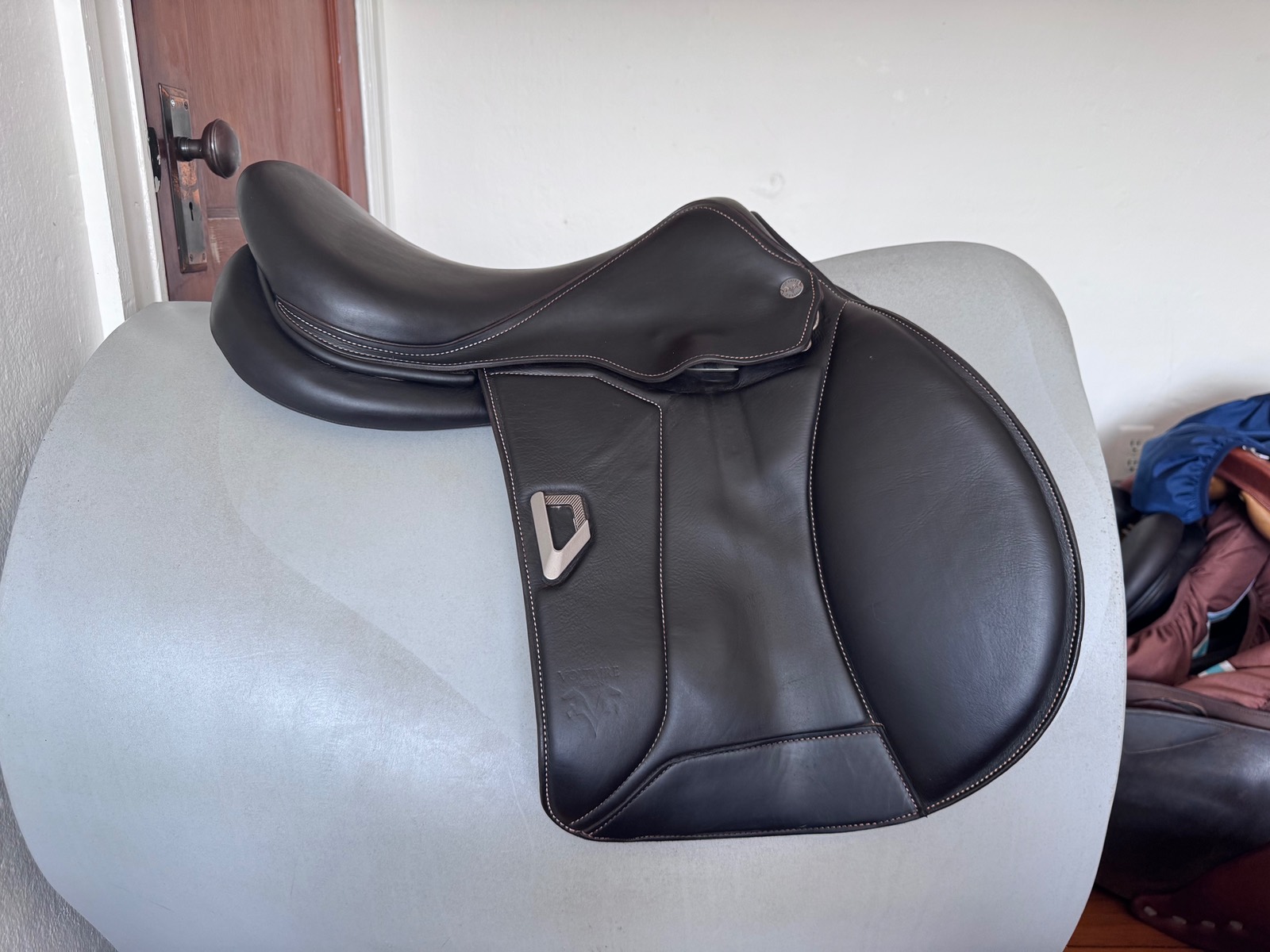 17.5" Voltaire Blue Infinite 3.0 ActiveFlex PRO Saddle - 2024 - 2AA - Equisense!