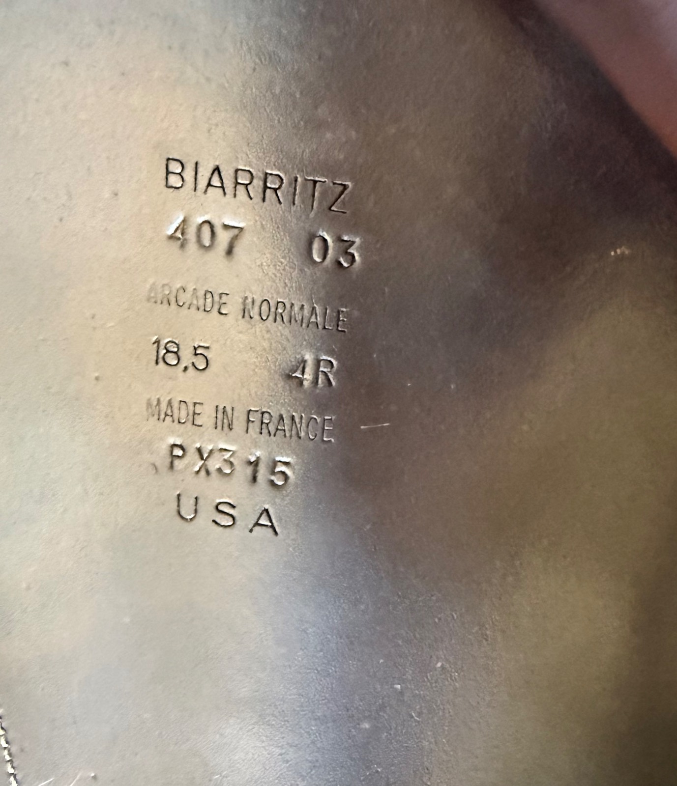 2003 18.5" Devoucoux Biarritz 4R Arcade Normale (M)