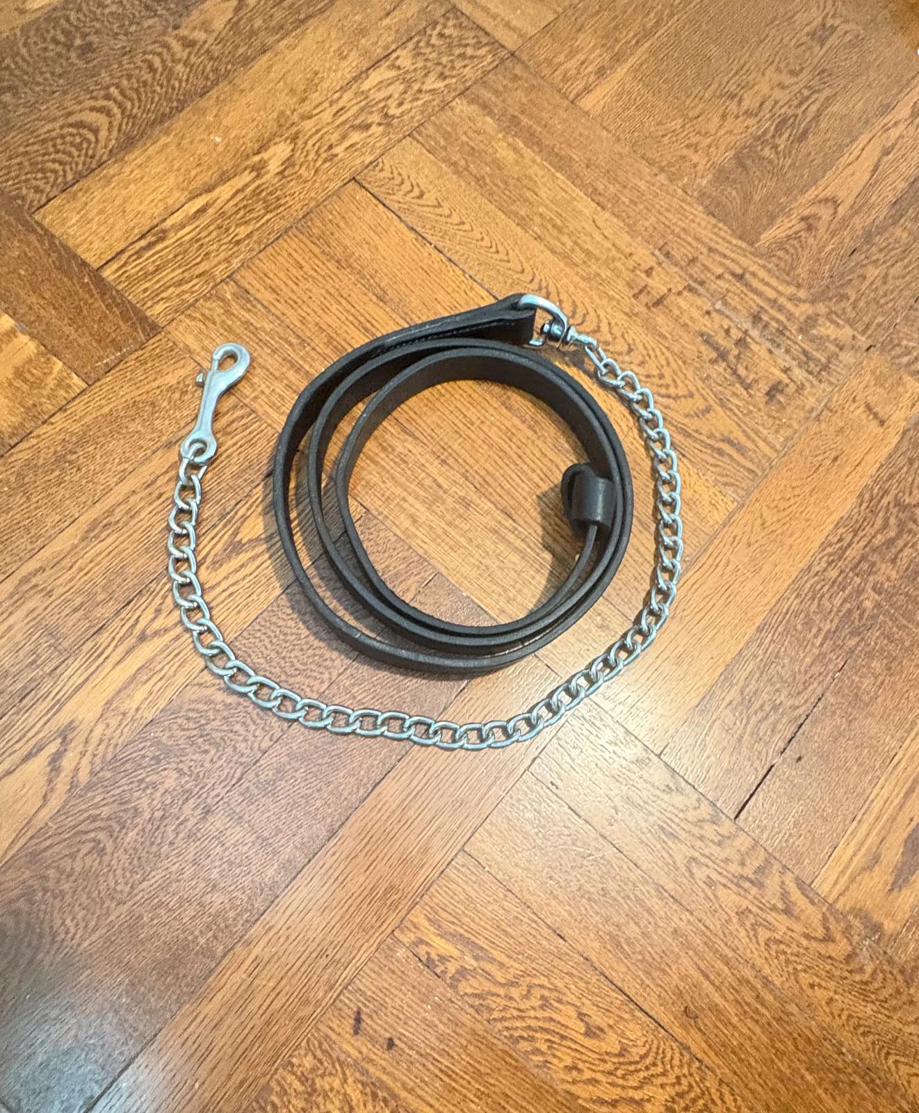 Perri's Leather Stable Lead Rope with Chrome Chain