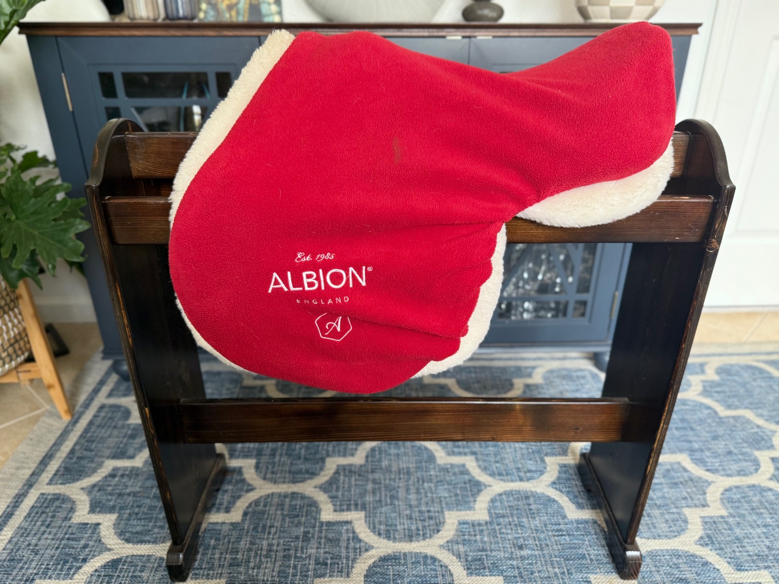 17" Albion Kontrol Adjusta Tree Jump Saddle (MW)