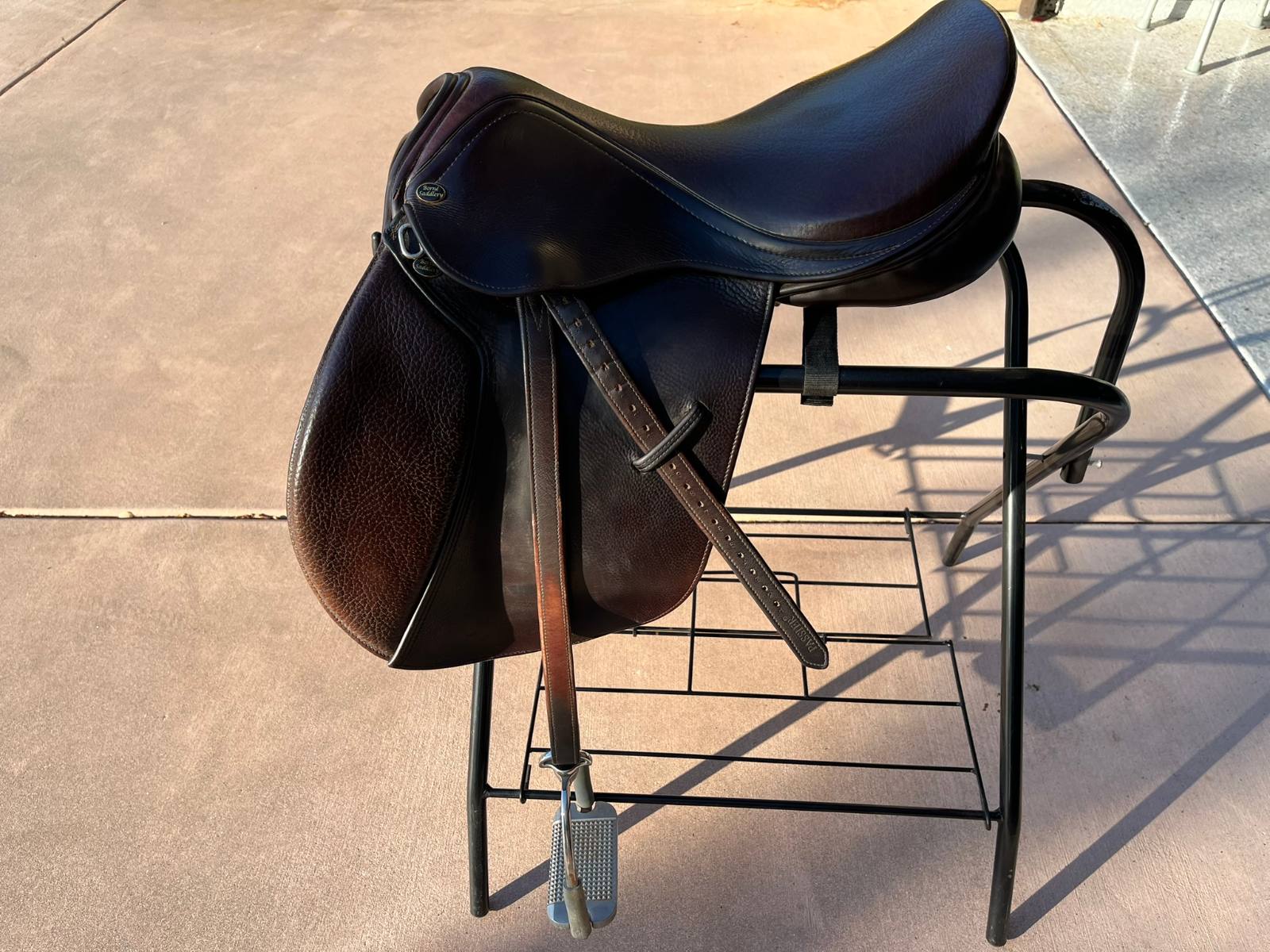 Borne Saddlery Spirit 17" MW All-Purpose Saddle + MDC Stirrups