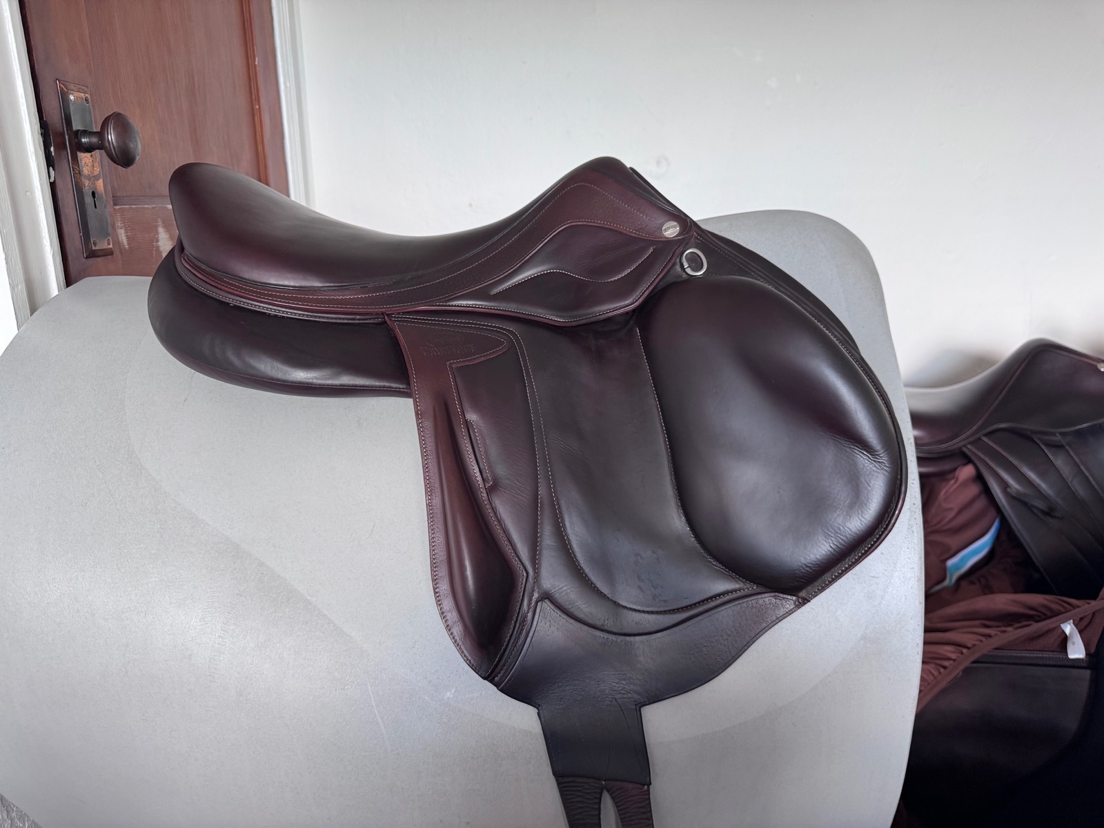 18" Devoucoux Chiberta Lab Monoflap Saddle - 2018 - 1AA - Full Buffalo!