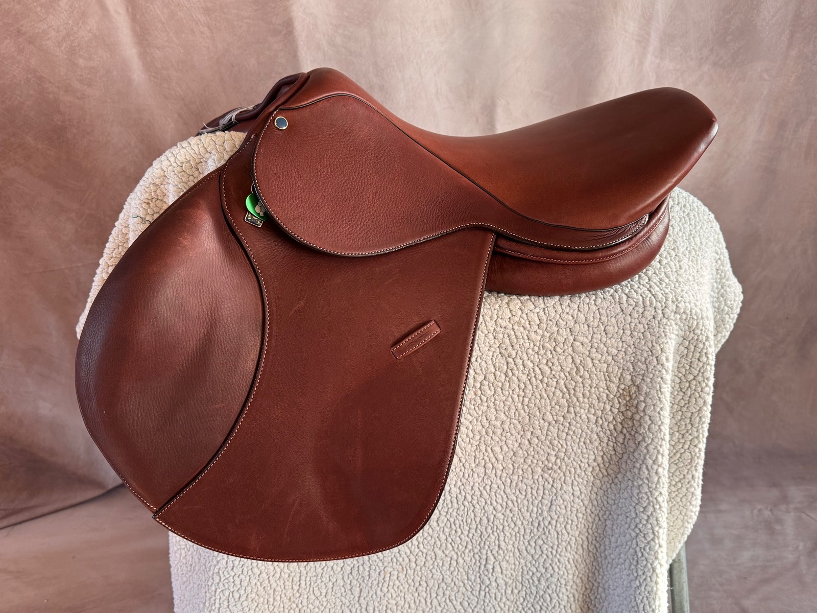 30cm Stubben Ascend Jumping Saddle