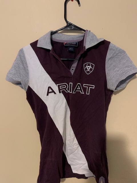ARIAT POLO SHIRT , BURGANDY, WHITE AND GREY SIZE XS