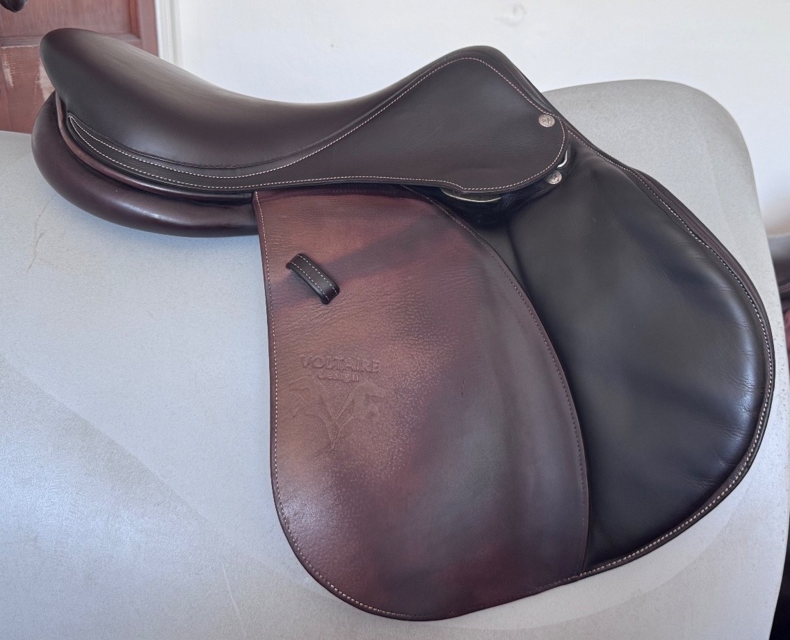 17.5” Voltaire Palm Beach PRO Saddle - 2AA Flaps - Grain / Buffalo - Excellent!