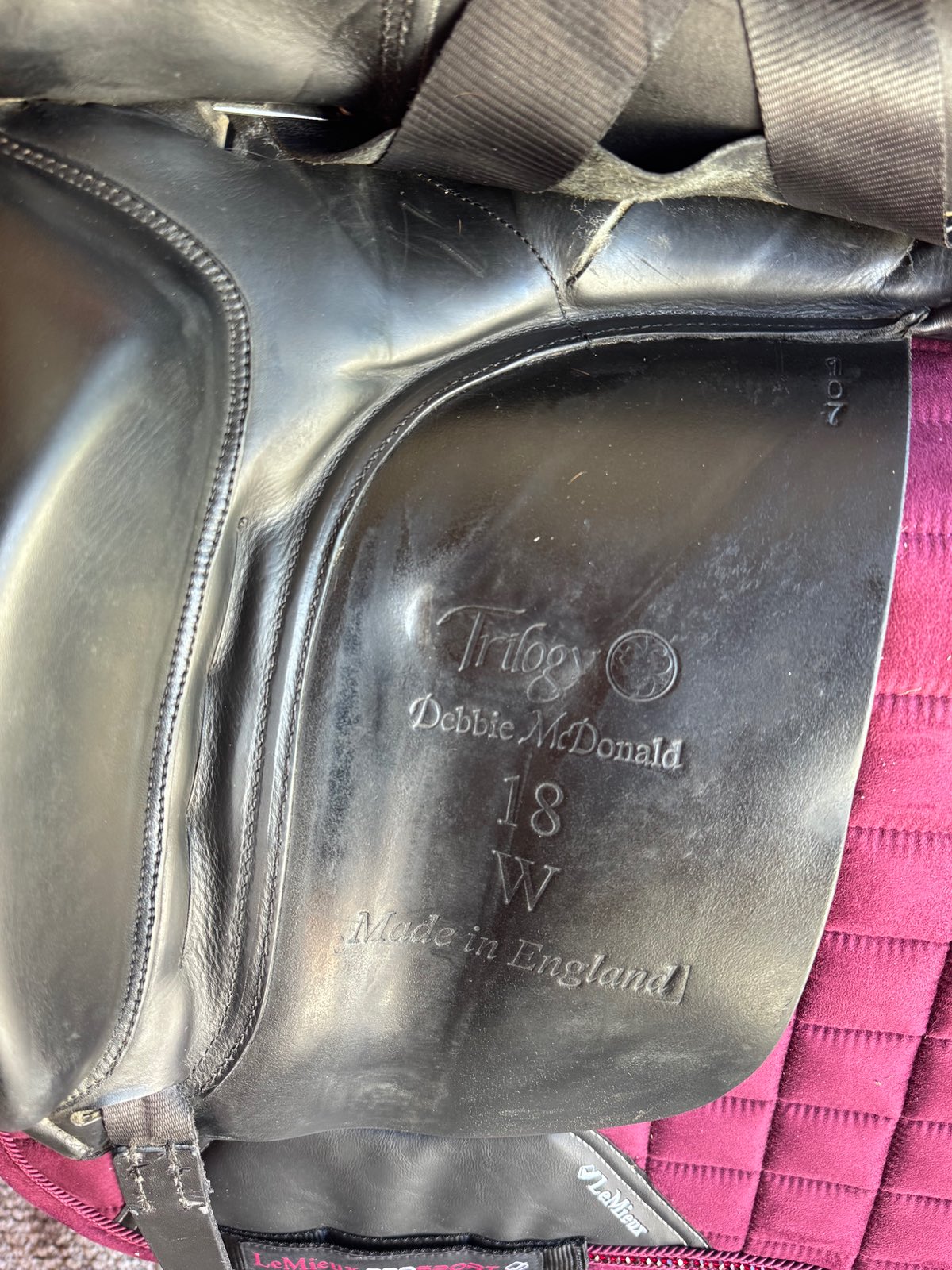 PRICE DROP Trilogy Debbie MacDonald Dressage Saddle 18" W
