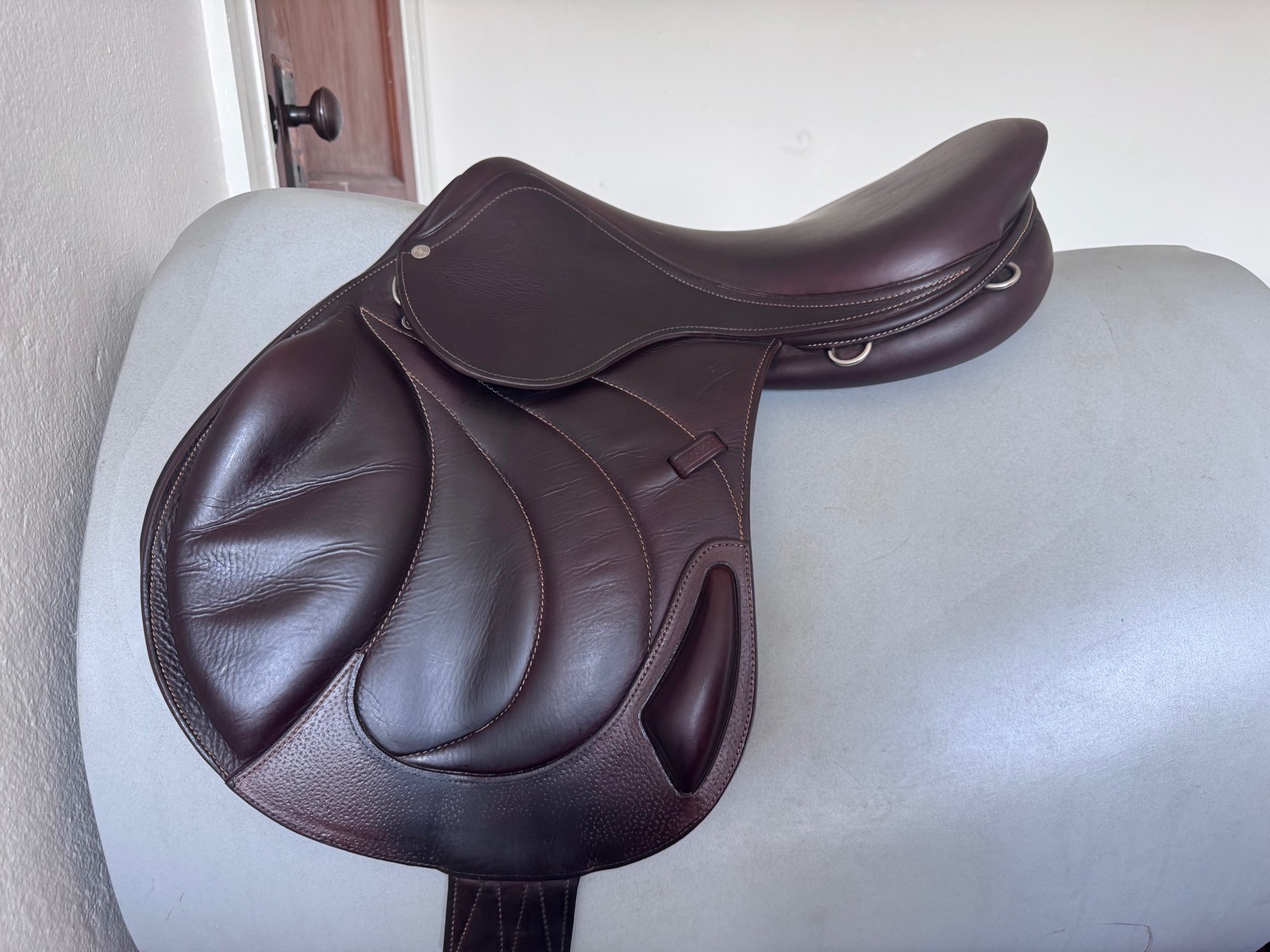 17.5" Antares Monoflap XC Saddle - 3A - Full Buffalo - Excellent!