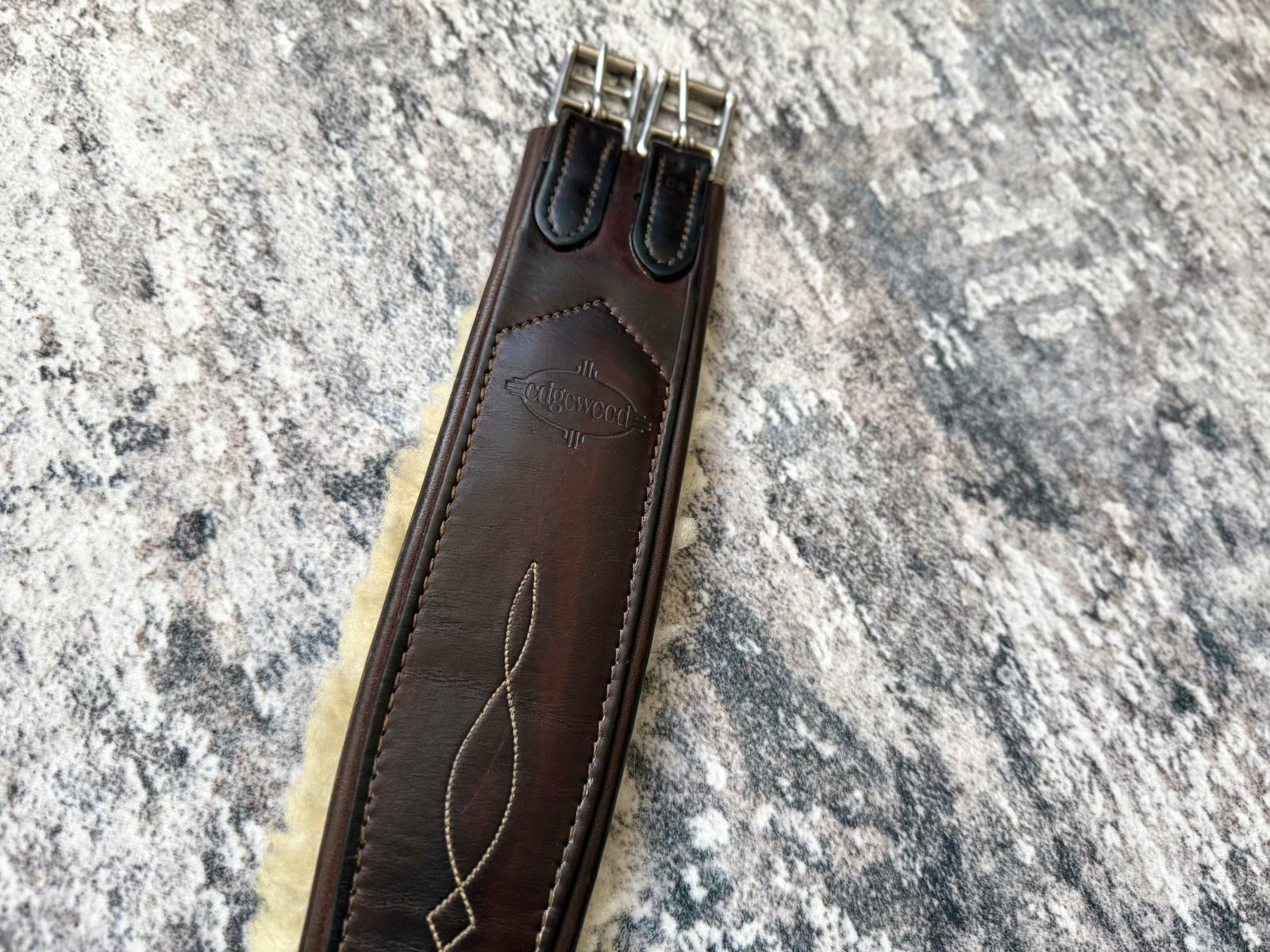 52" Edgewood Fancy Stitched Sheepskin Lined Classic Hunter Girth