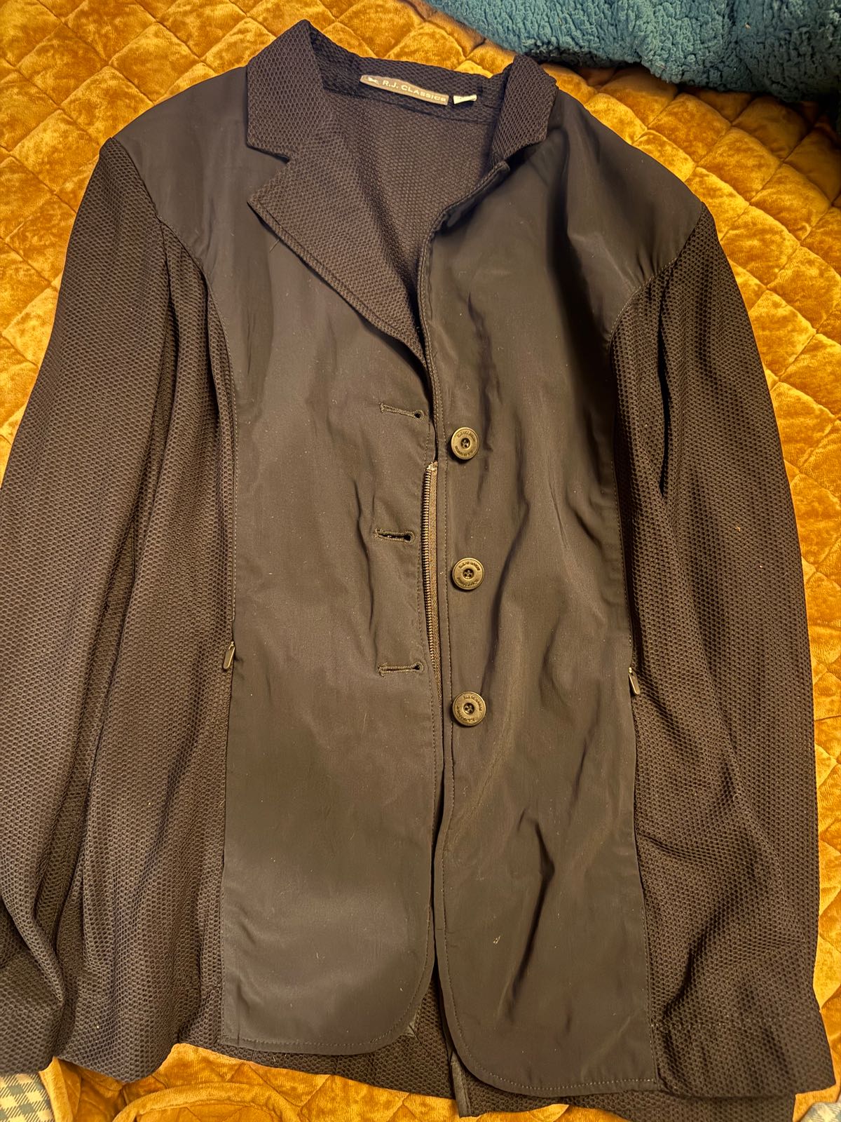 Vest / Coat / Jacket