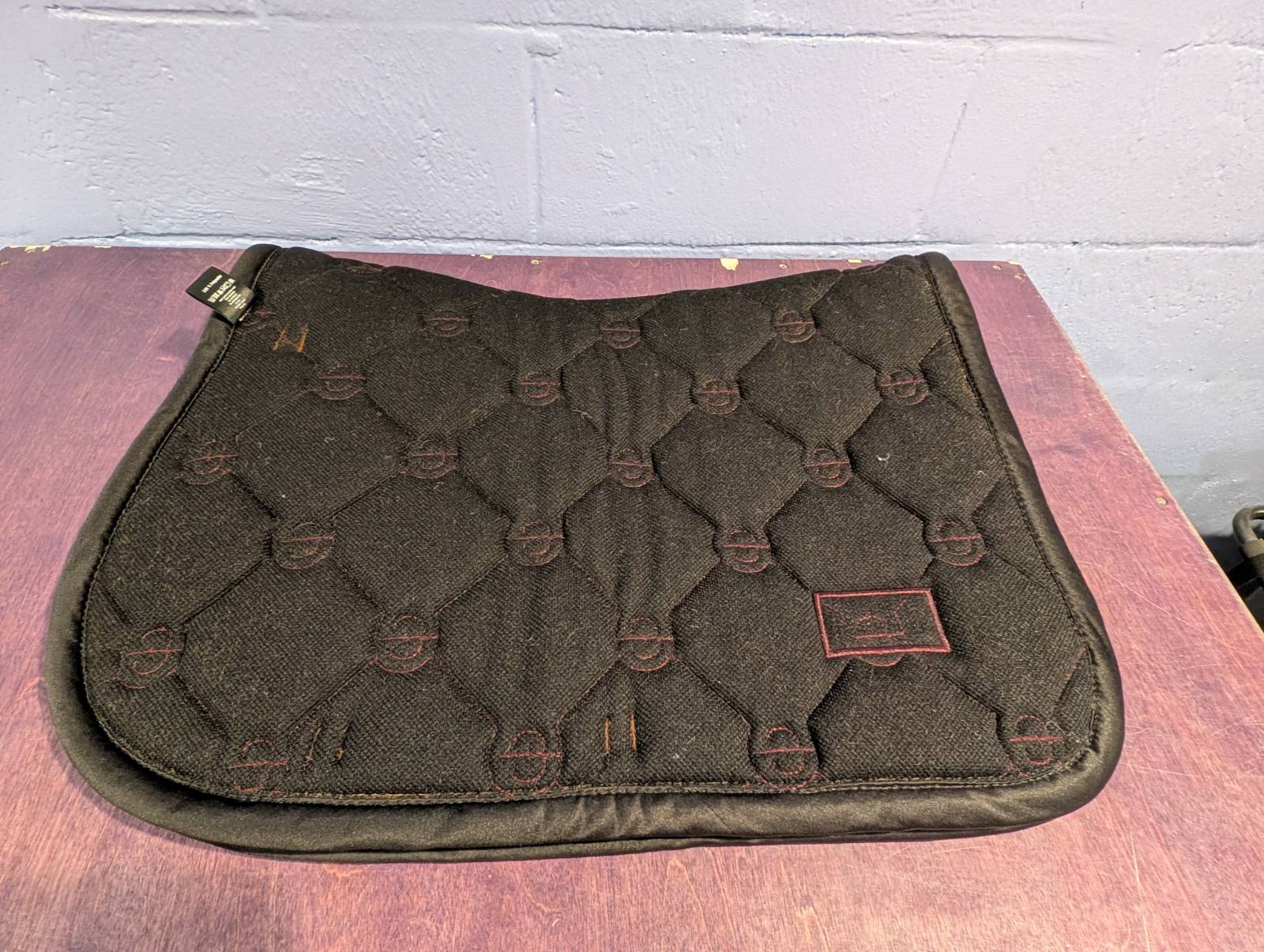 EQUESTRIAN STOCKHOLM Black Raven Jump Saddle Pad
