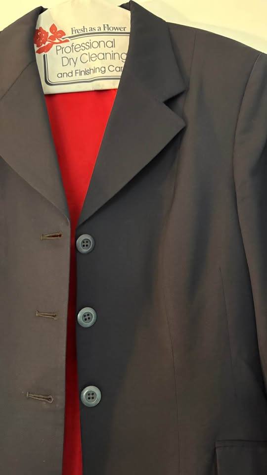 Grand Prix Navy Hunt Show Coat, Red Lining, Approx. Size 34, Made in Canada