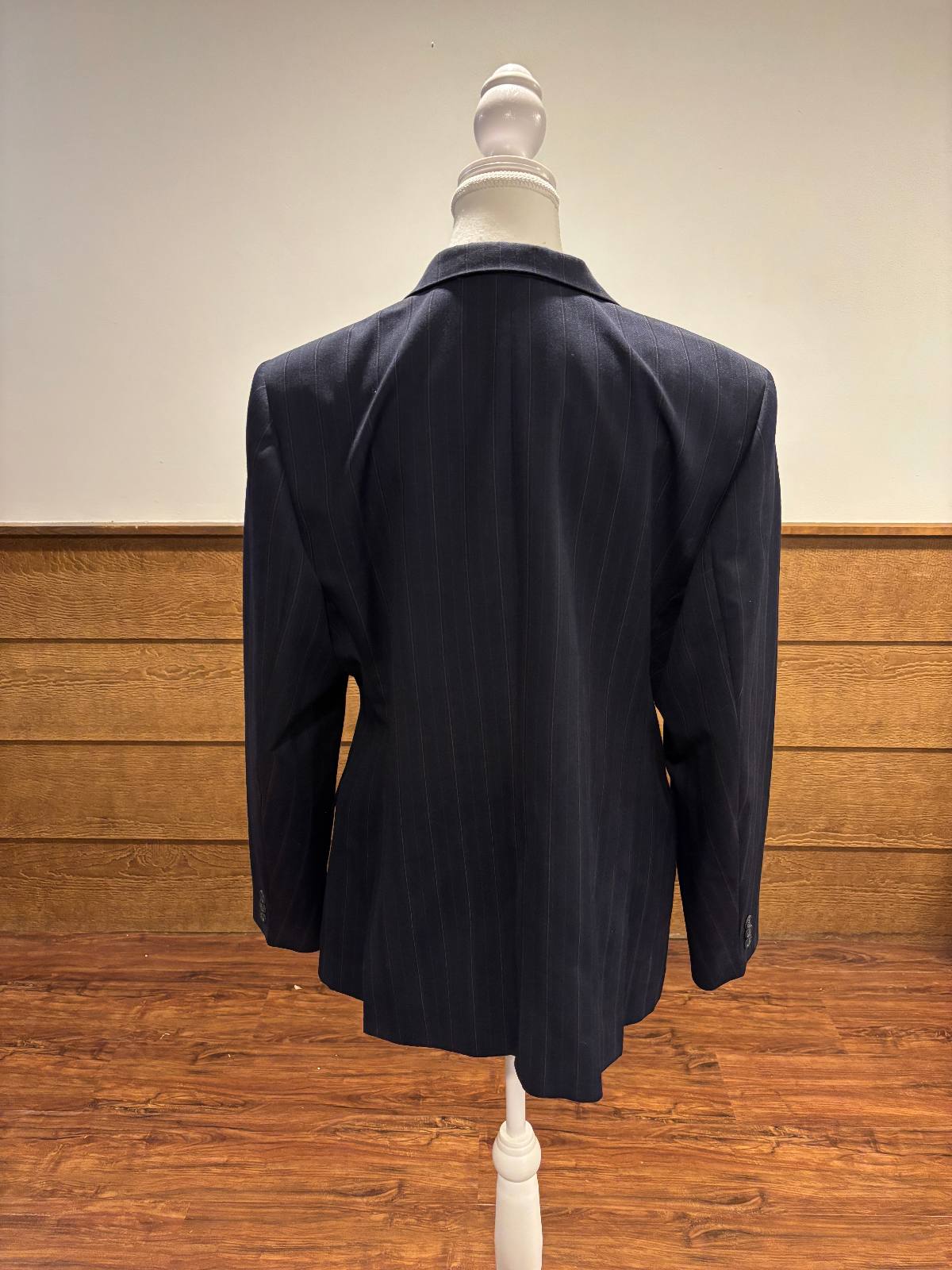 Millers Woman's Hunt Show Jacket Size 22