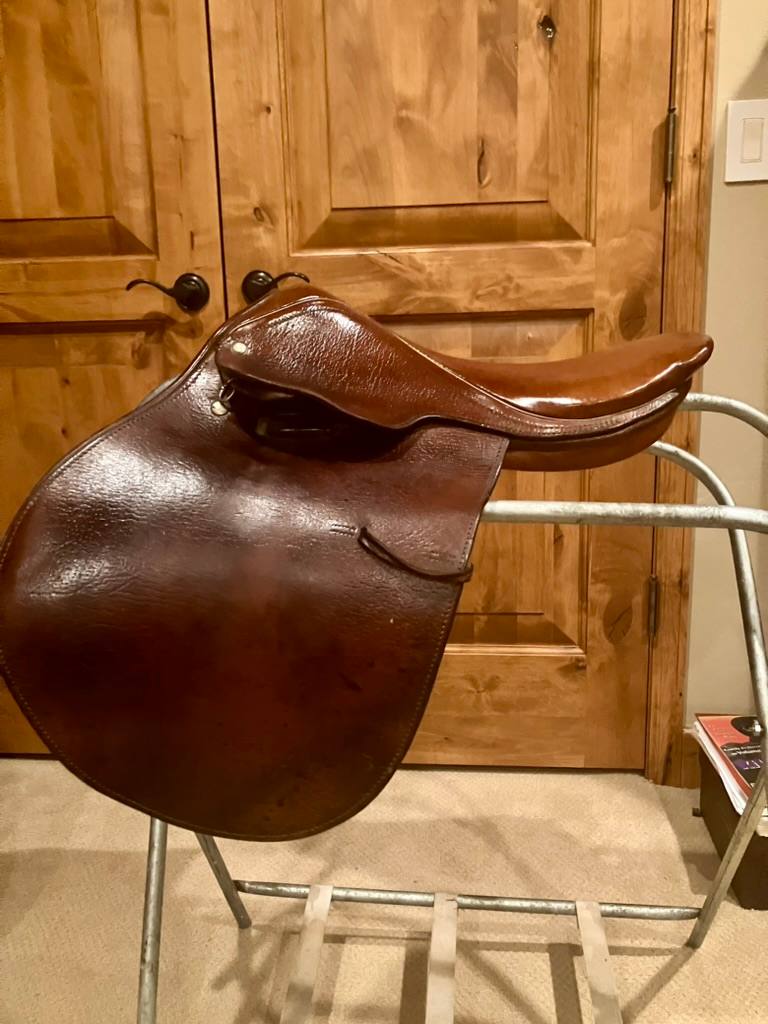 COURBETTE The Stylist | 16" | 5" Tree Size