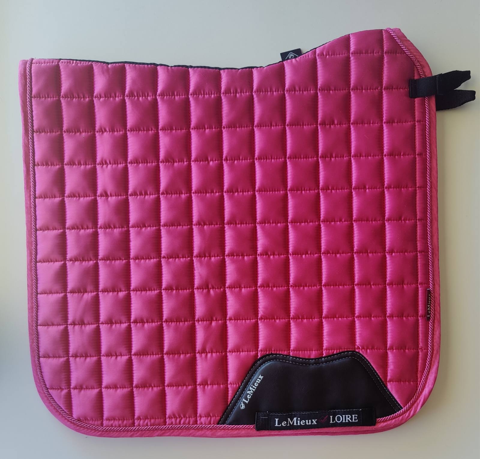 LeMieux Loire Classic Dressage Square Watermelon Saddle Pad Large Lightly Used