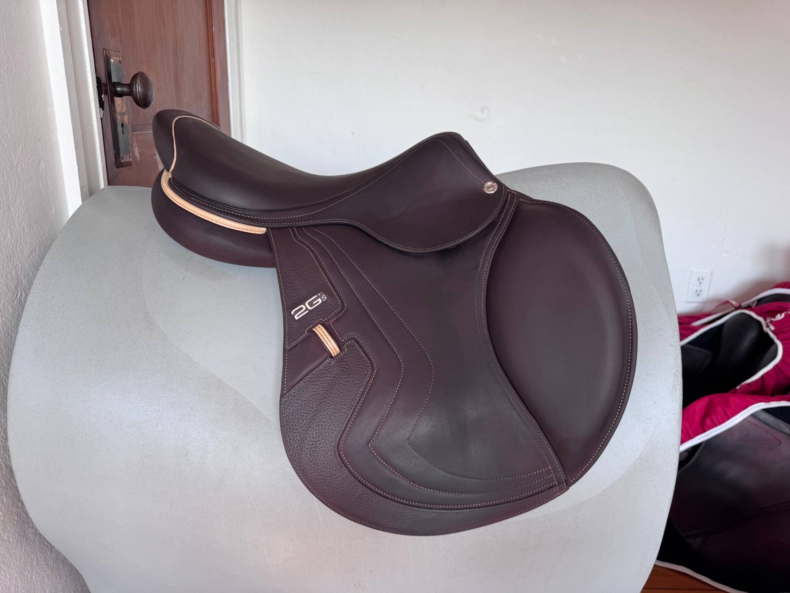 17.5" 2024 CWD SE40 Mademoiselle 2Gs PRO DYNAMICK Saddle - 3C - Full Buffalo - MINT!