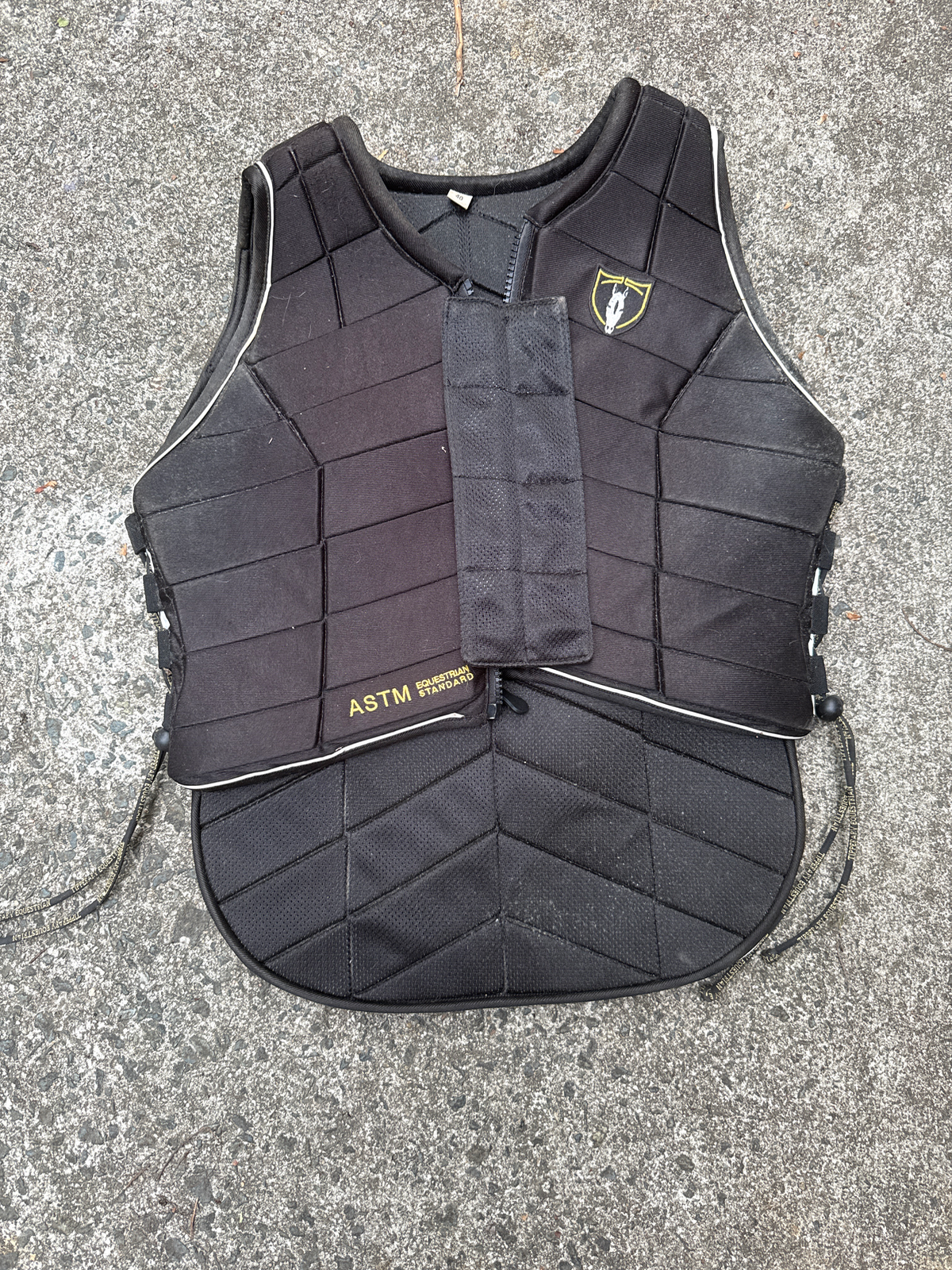 TIPPERARY Vest / Coat / Jacket