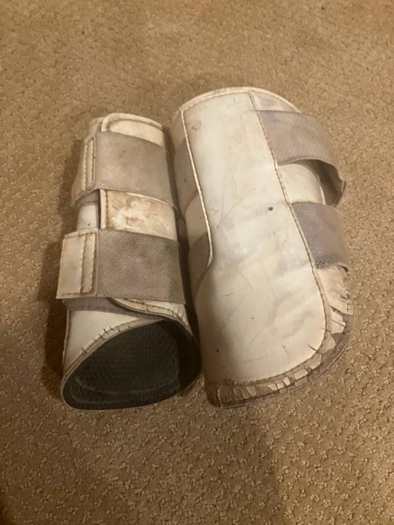 White Splint Boots