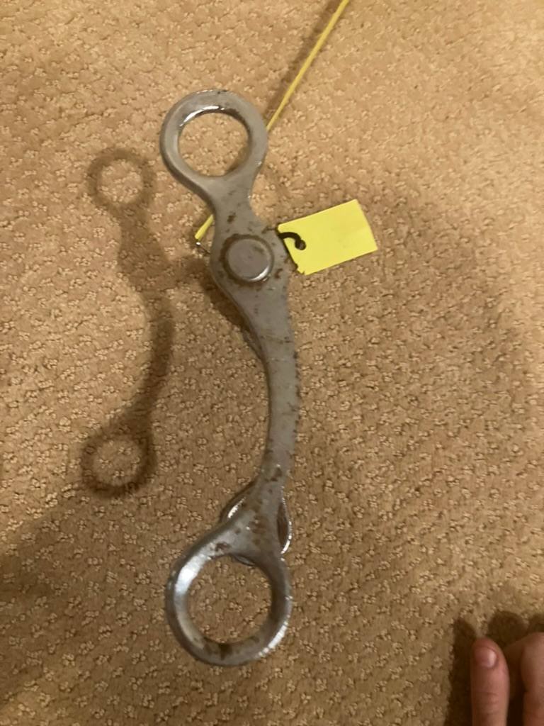 Curb Bit